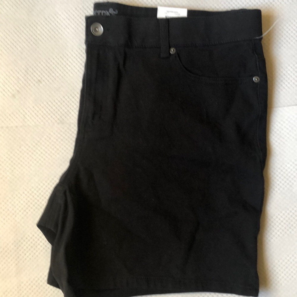 Shorts denim womens new size 18W black 99% cotton 1% spandex Terra & Sky